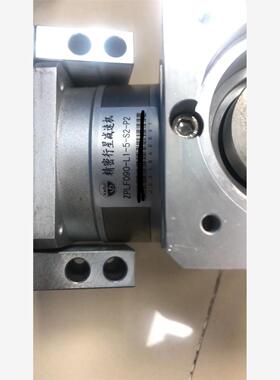 ZPLG090-L1-5-S2-P2直角减速机 600一个