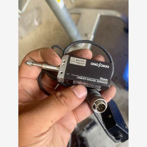 日本小野BS-112w 全新现货的有三个实物拍摄的成色还可以 看议价