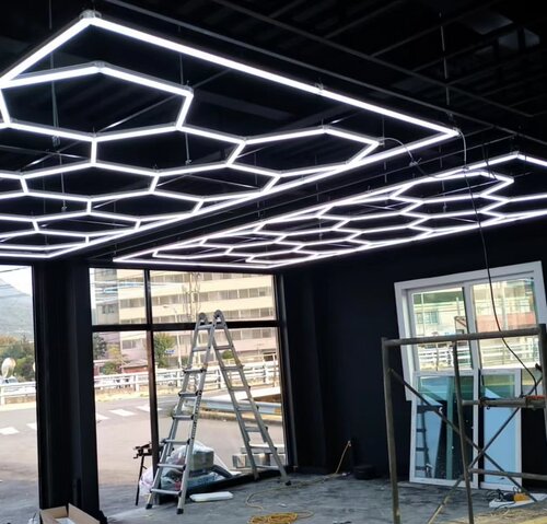 14孔蜂窝灯汽车美容店灯光