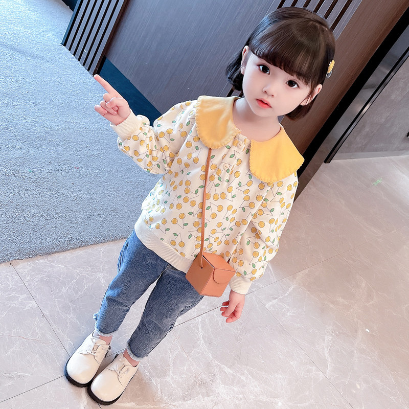 어린 소녀 패셔너블하고 귀여운 체리 인형 칼라 스웨트 셔츠 2024 봄 새로운 패션 스타일 소녀 한국어 버전 6 탑 5
