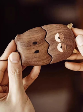 原创纪念日独特情侣挂件礼物高级感连理枝枝木质摆件精致车挂饰品