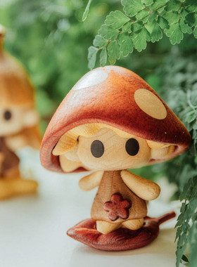 创意实木Winki蘑菇人潮玩摆件送女友生日礼物小众高级感木质手办