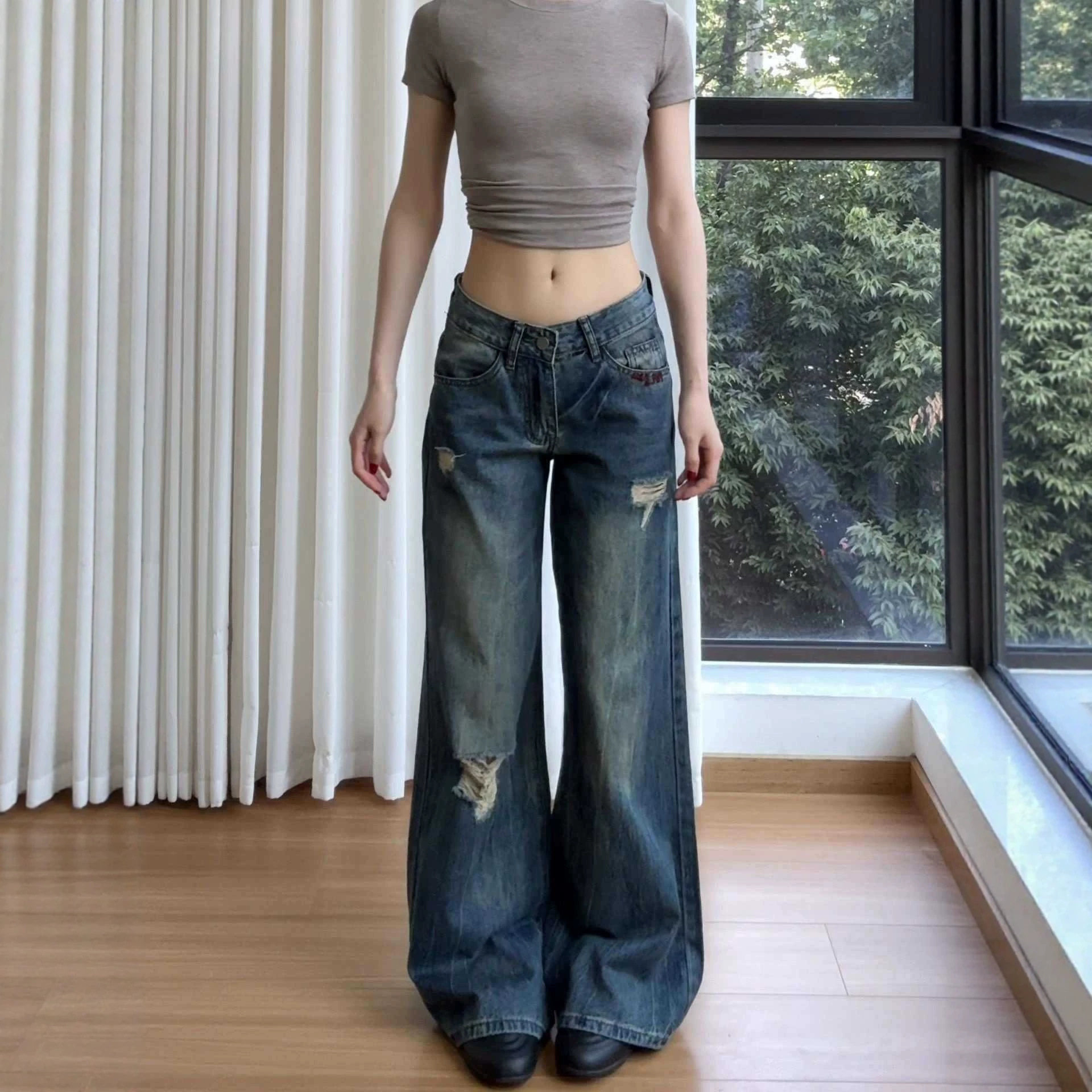 美式复古破洞阔腿牛仔裤女夏季2026新款宽松显瘦低腰直筒拖地裤子