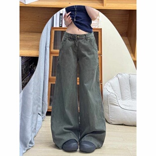 军绿色美式复古工装裤女2026春新款多口袋微喇宽松直筒阔腿牛仔裤