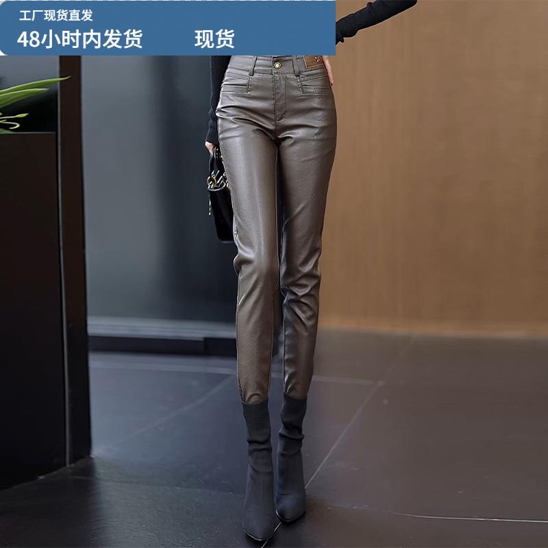 咖色皮裤女秋冬2025新款高腰显瘦PU皮铅笔裤外穿紧身打底小脚裤子