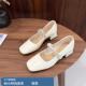 米色中跟一字扣带玛丽珍鞋 女粗跟2025秋新款 水钻方头浅口单鞋 法式