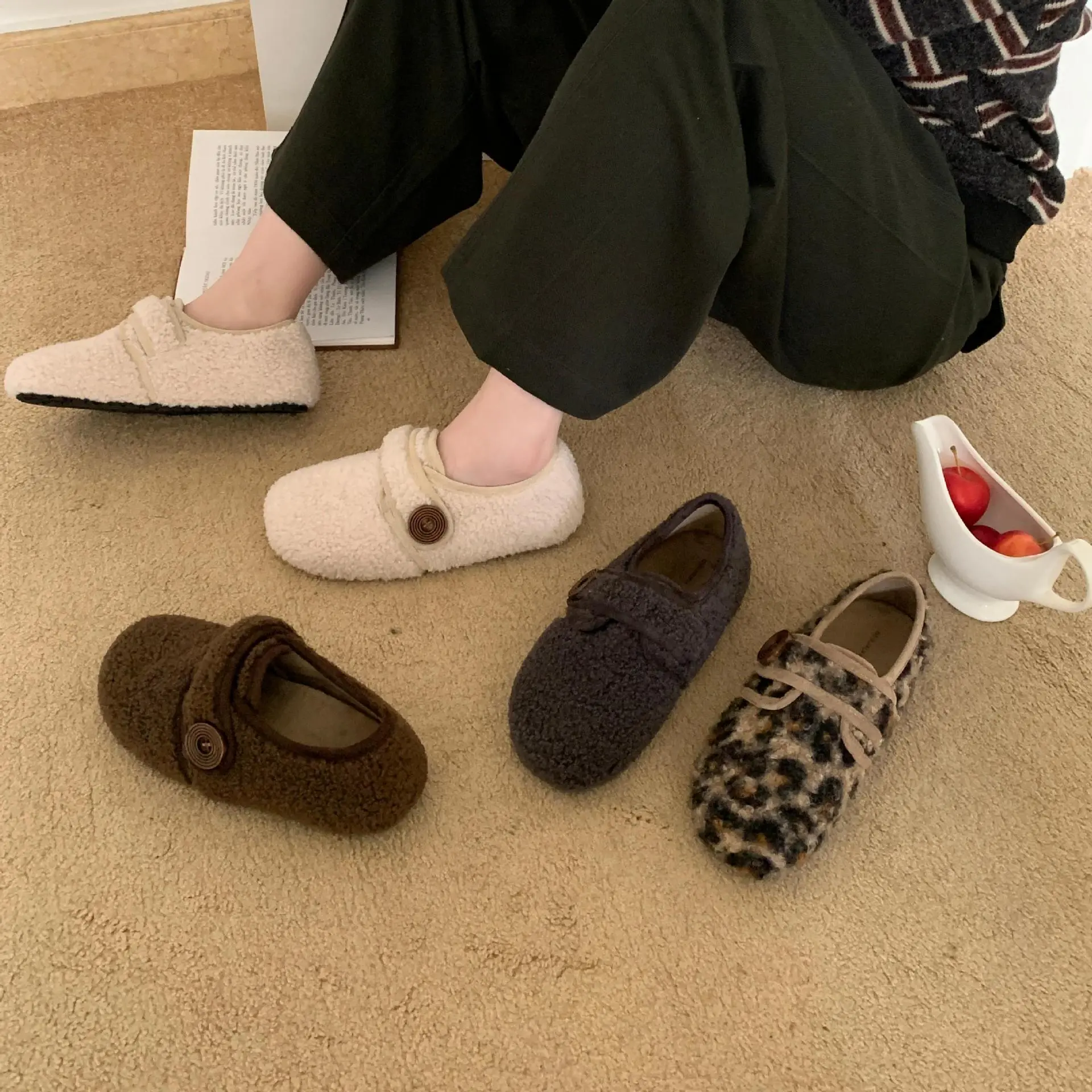 加绒毛毛鞋女2025秋冬保暖魔术贴棉鞋羊羔毛懒人外穿一脚蹬勃肯鞋