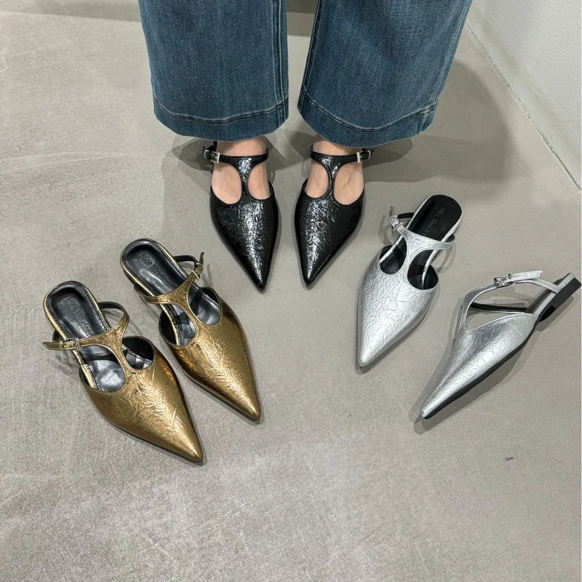 2025年时尚新款低跟包头半拖鞋穆勒拖T字绊带法式女中跟晚晚风