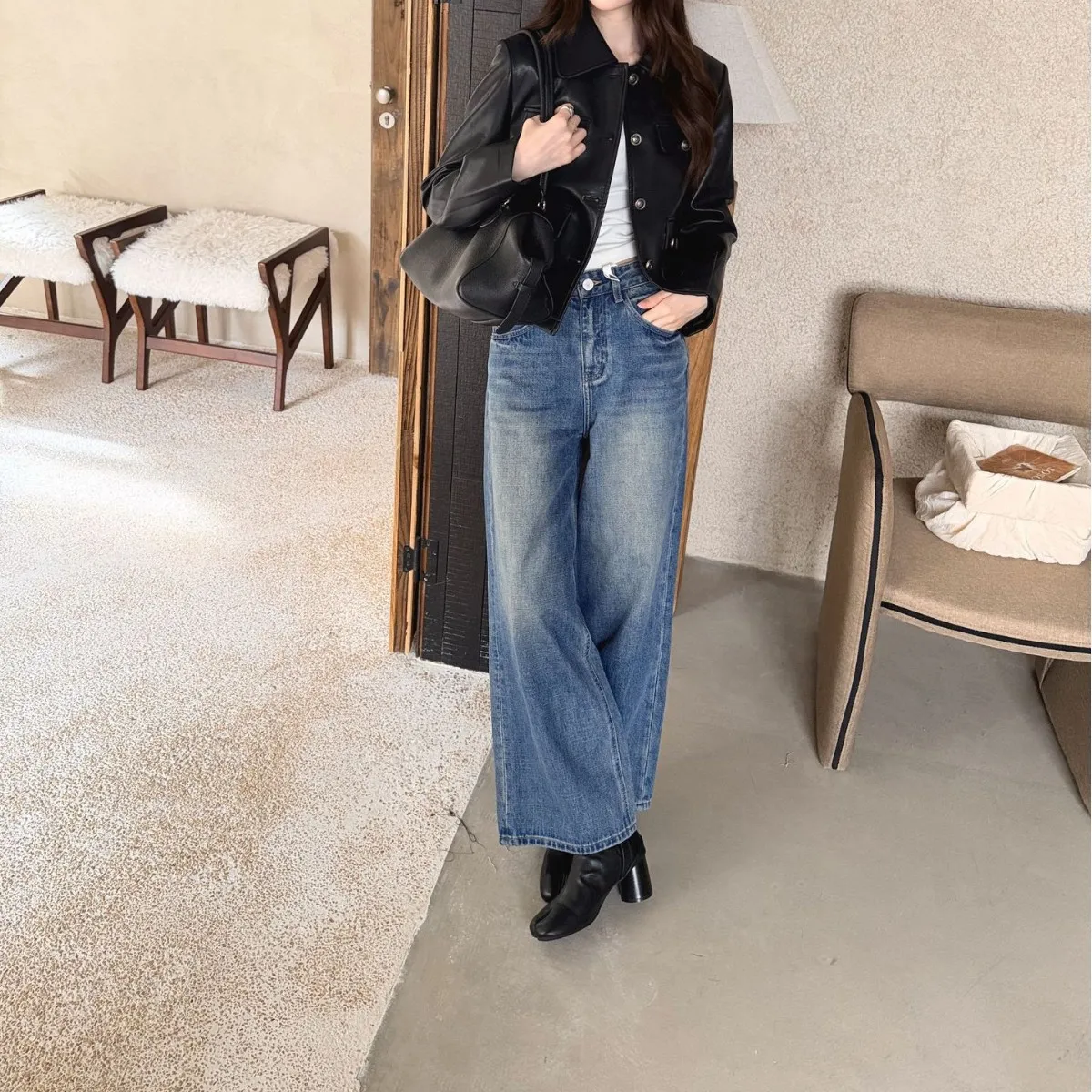 2025新款分趾侧拉链粗高跟马蹄时装女短靴网红瘦瘦女靴