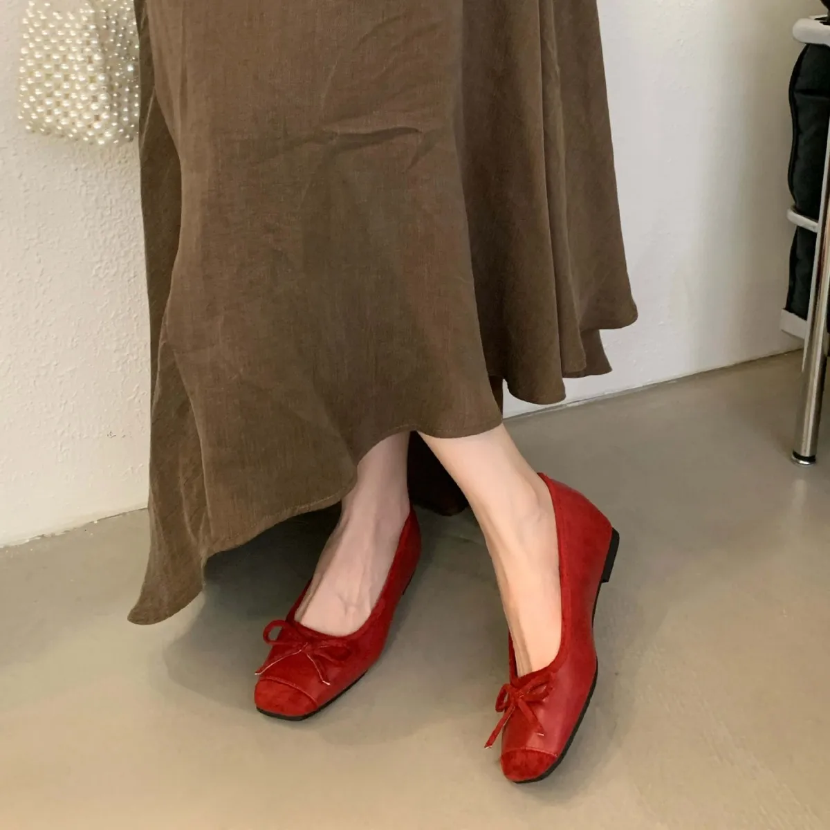 2025早秋新款韩版气质简约蝴蝶结方头浅口内增高穆勒单鞋