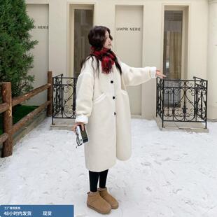 米白色慵懒风白鸭绒内胆羽绒服女冬季2025新款加厚保暖羊羔毛大衣