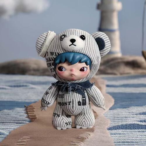 POPMART泡泡玛特Hirono小野自由岛毛绒公仔挂件玩具摆件礼物