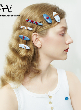 AHA爱侈艾·丝绒蝴蝶结装饰甜少女感牛仔纹理2025女新款边夹发卡