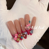 Meil 糖果色拼钻纯手工秋冬高级感穿戴甲 玫红色法式 Nail 糖果KT