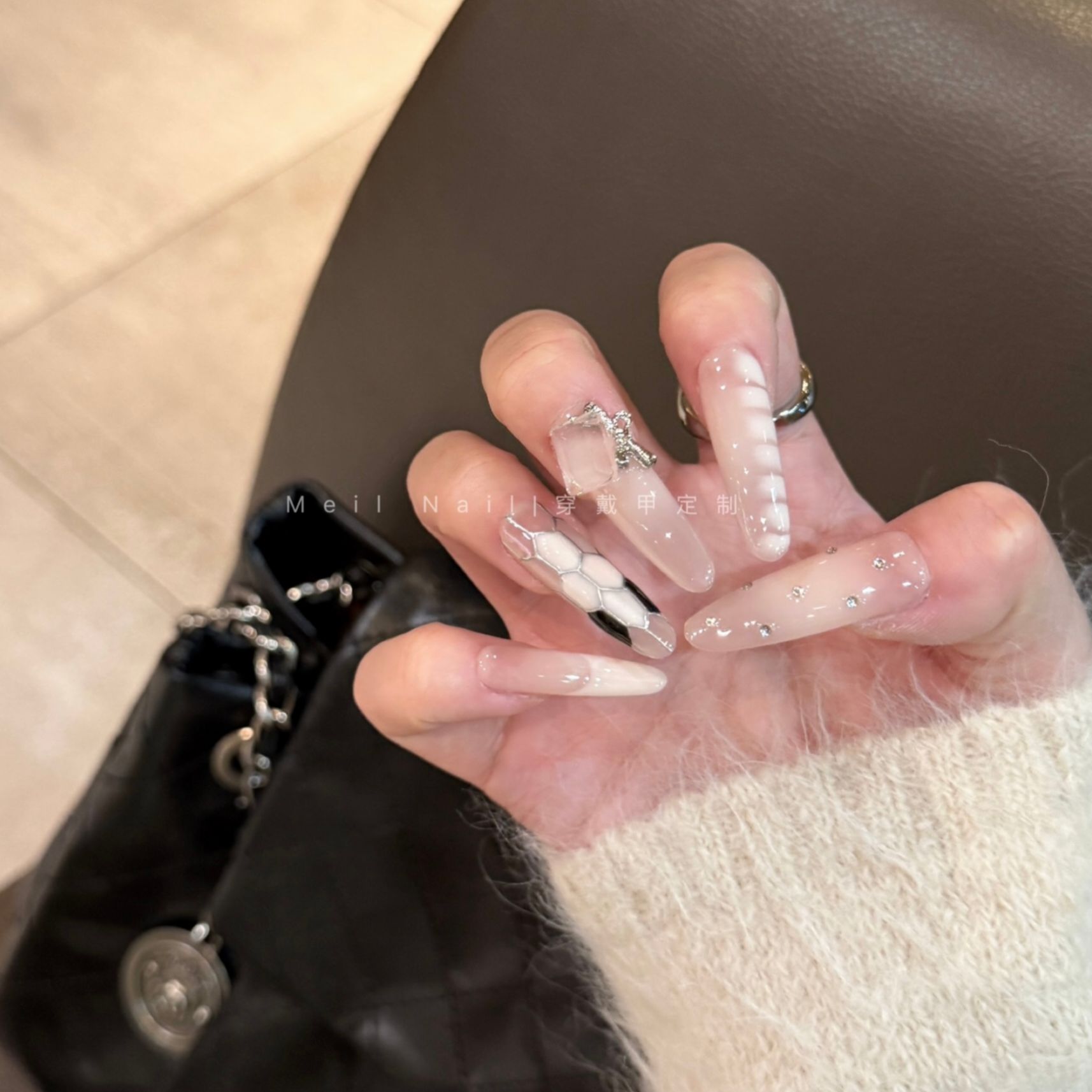 Meil Nail 宝丽格蛇纹 33加长椭圆 2025蛇年美甲鳄鱼纹 穿戴甲