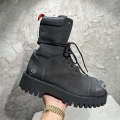 Black (Cloth)