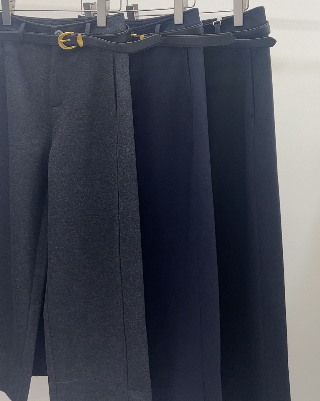 【城市漫步 】超火爆款通勤显瘦羊毛小个子九分直筒裤女25秋