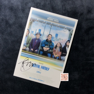 临租家庭Rental Family布兰登费舍Brendan Fraser亲笔签名照片
