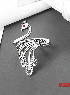 鱼跃龙门孔雀带线古典女手钩针戒指织毛衣哑光小鱼线开口鲤鱼个性