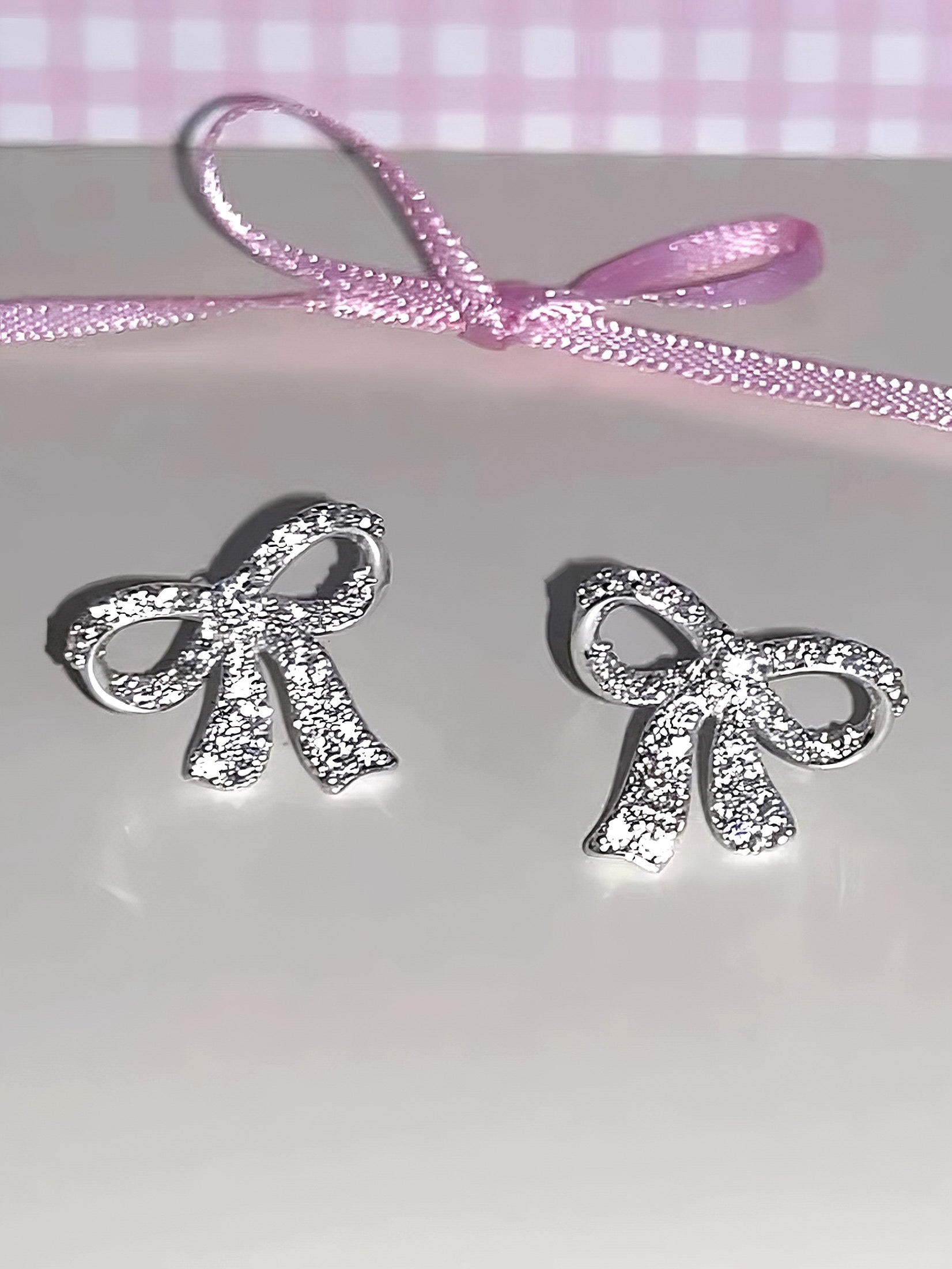 超闪微镶锆石蝴蝶结耳钉高级感