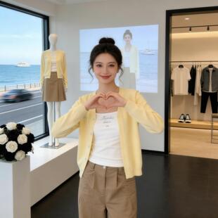 黄色针织开衫女2026新款早春短款薄款毛衣外套独特漂亮慵懒风上衣