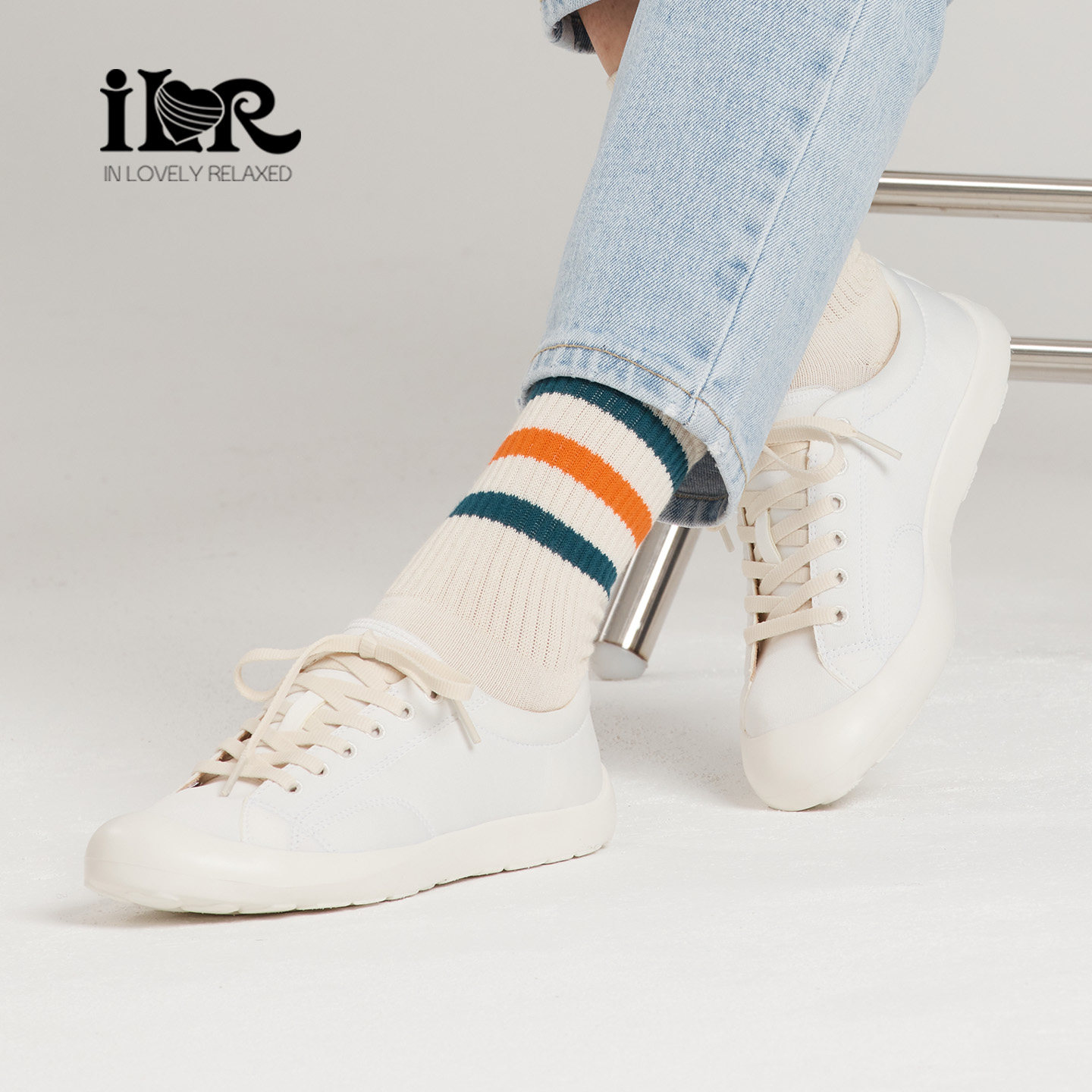 ILR因爱乐诗新款软底软面系带女休闲板鞋轻便舒适透气极简小白鞋