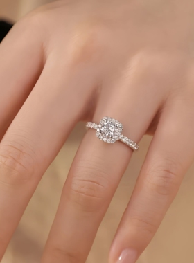 小方糖戒指钻戒一克拉莫桑钻戒指求婚订婚送女友礼物活口戒指