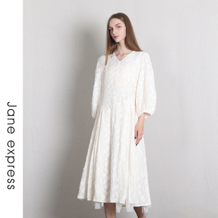 Jane 简表达24春杏白色优雅气质舒适连衣裙CLY41002 express