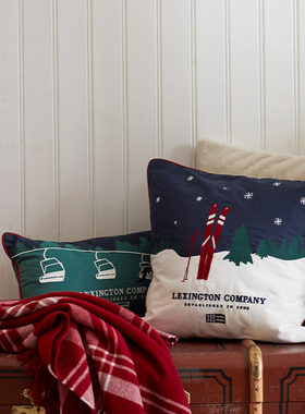 Lexington假日白色雪山靠垫天鹅绒汽车腰枕红色背靠灰色滑雪抱枕