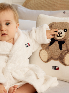 Lexington天鹅绒白色泰迪熊靠垫纯棉正方形儿童抱枕家用沙发靠枕