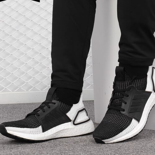 Adidas/阿迪达斯男子跑步鞋