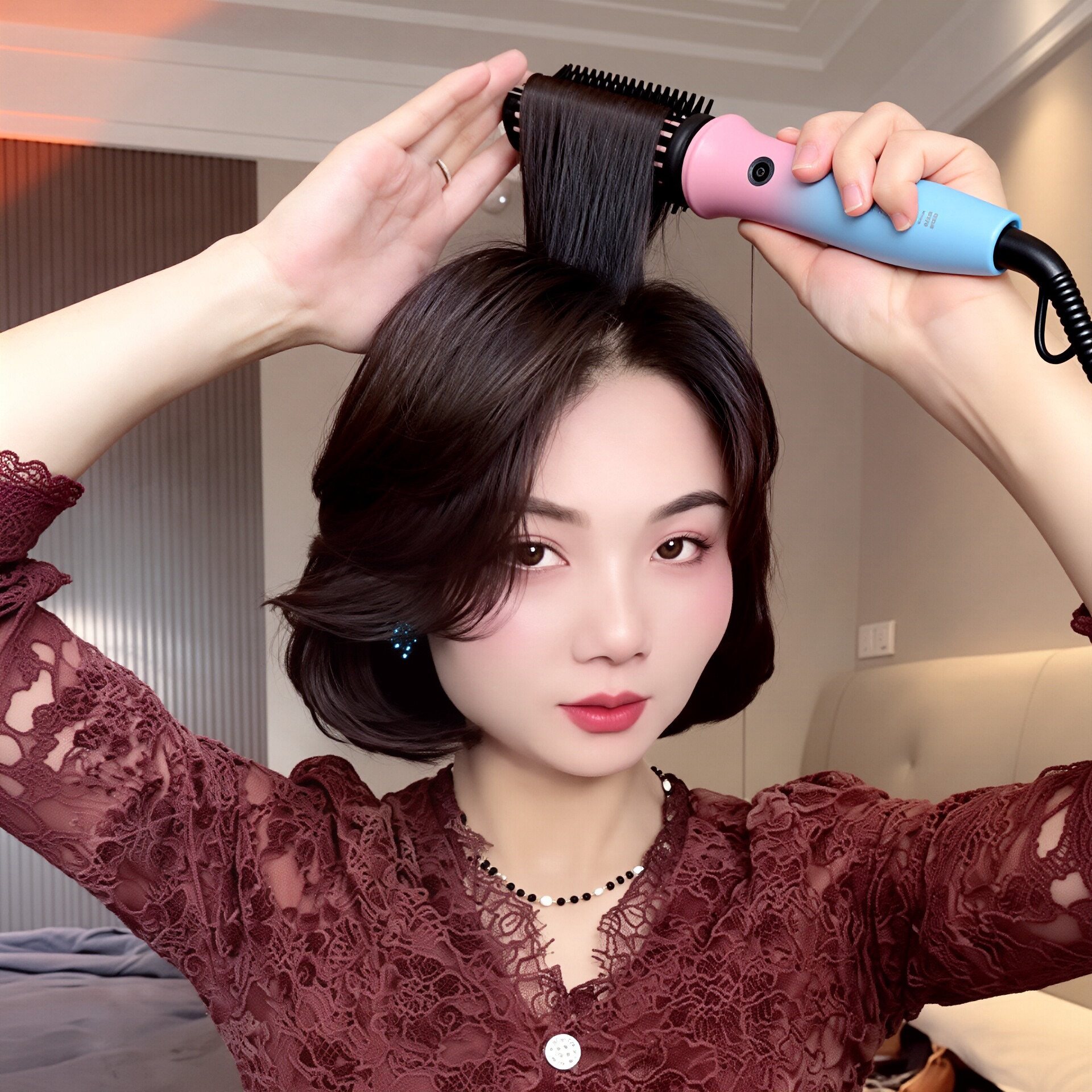 内扣短发蓬松神器迷小型卷发棒两用直梨花家用不伤发电卷梳子宿舍