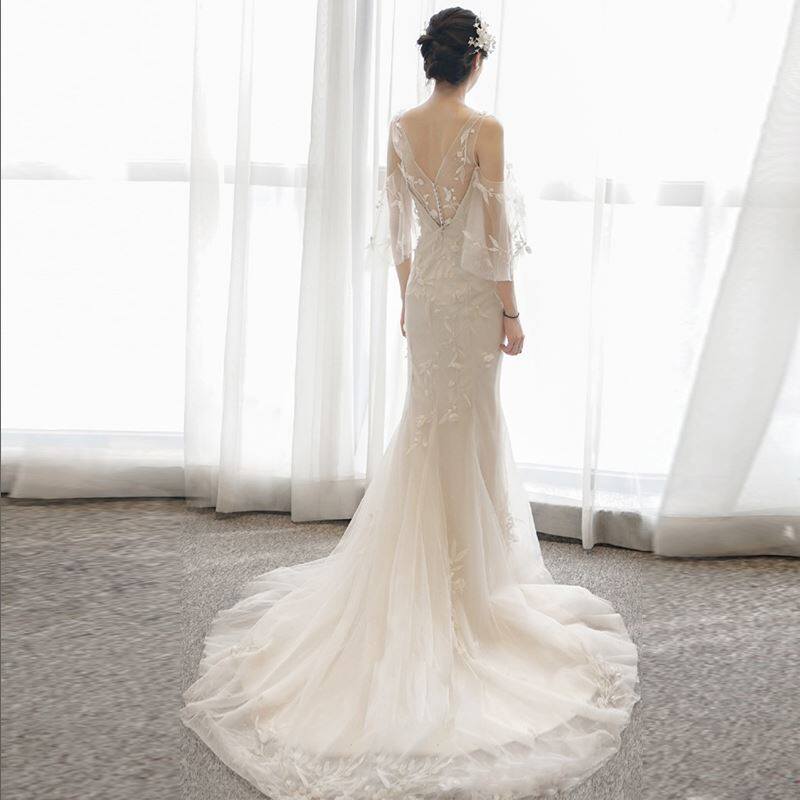 热鱼尾轻婚纱礼服2019新款新娘结婚收腰显瘦小拖尾梦幻公主森系新在类目 女装/女士精品, 婚纱/旗袍/礼服, 婚纱中 - 来自Buy2taobao.com提供专业的淘宝代购服务