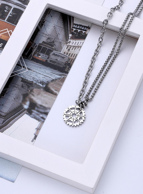 命运的齿轮开始转动叩响命运的门小众设计齿轮吊坠项链男女嘻哈潮