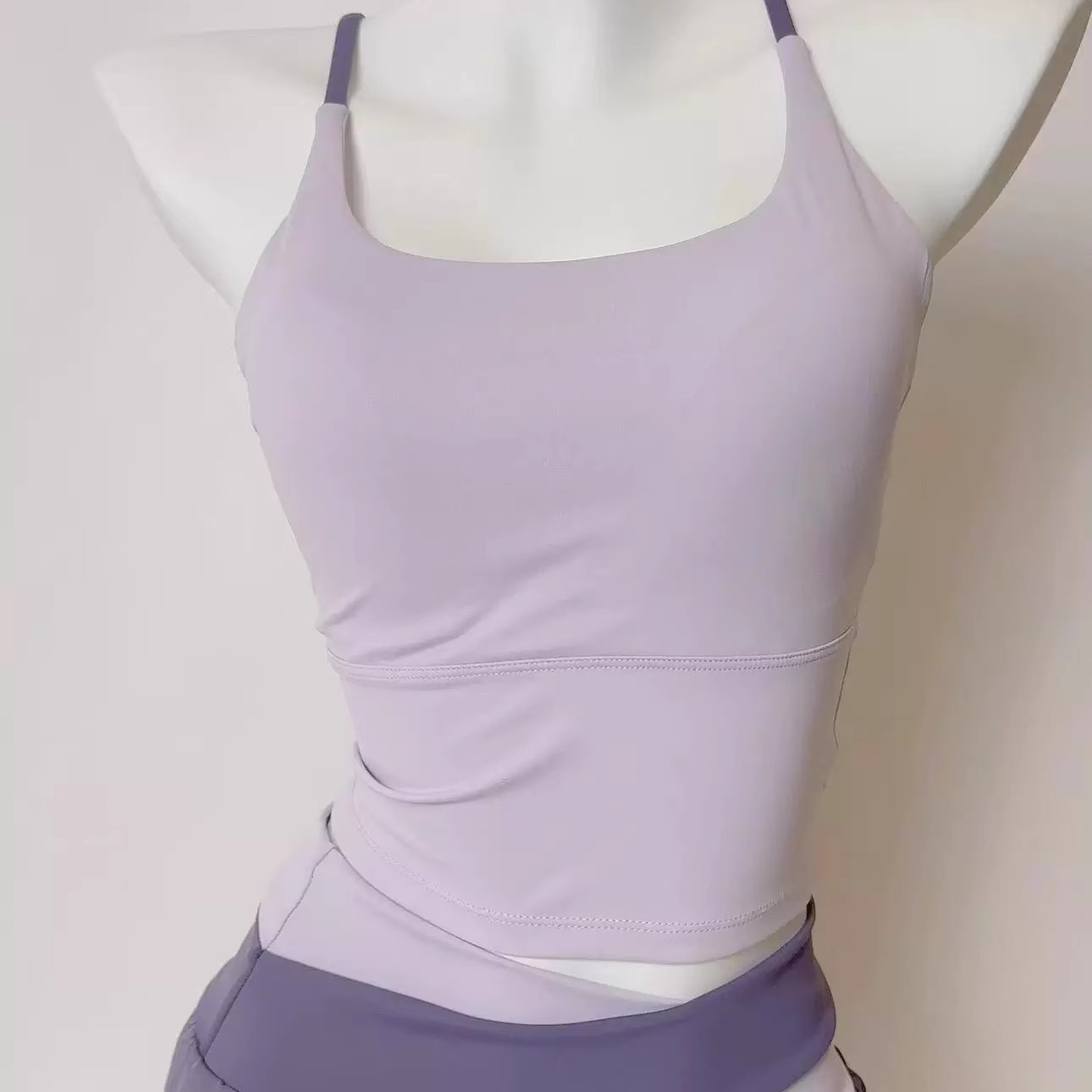 运动背心防震紫色吊带瑜伽服女跑步健身内搭带胸垫夏季打底上衣