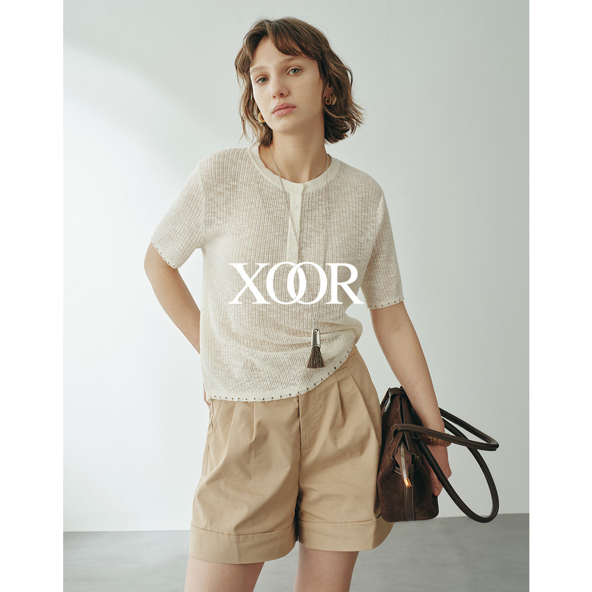 XOOR亨利领显瘦肌理针织衫2026女
