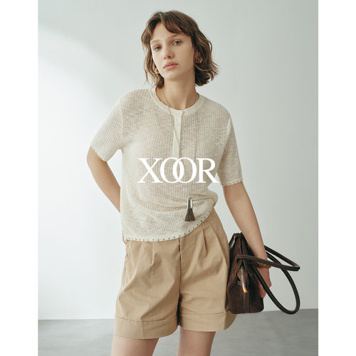 XOOR亨利领显瘦肌理针织衫2026女