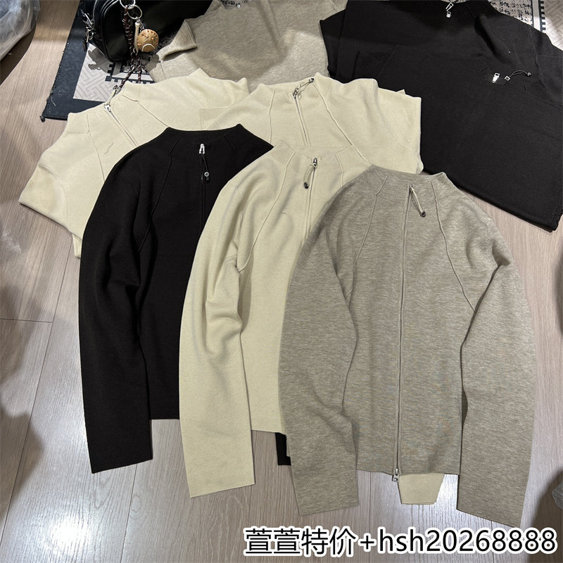 欧洲站2026秋冬新款时尚拉链立领纯色上衣宽松显瘦百搭针织外套女