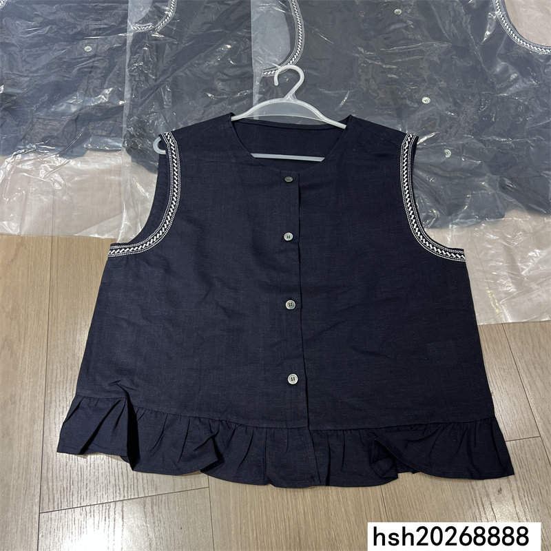 欧洲站2026夏季新款法式圆领无袖马甲女明线设计荷叶边背心上衣女