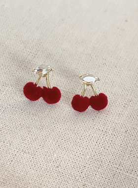 新款银针红色樱桃耳钉女甜美可爱气质设计感耳饰喜庆新年耳环小巧