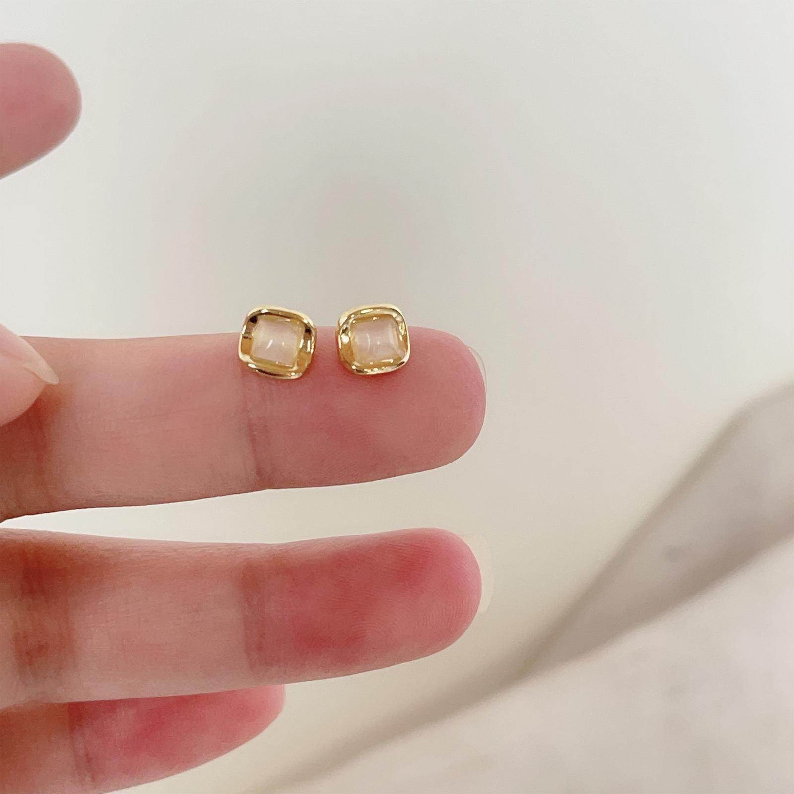 小巧精致几何猫眼石耳钉银针简约小众气质甜美耳饰耳环女新款潮