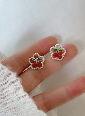 红色樱桃耳钉甜美少女珍珠耳环女精致小巧可爱小众设计感耳饰耳夹