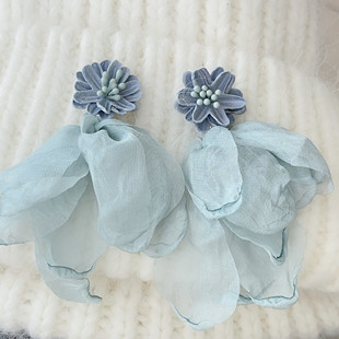 显白薄荷绿超仙雪纺花朵耳环夏季新款夸张度假风小众设计感耳饰