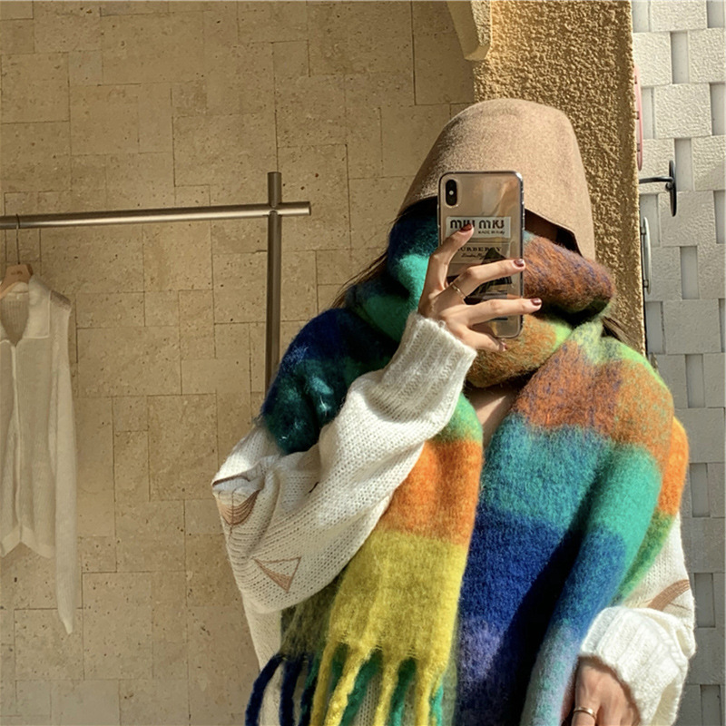 仿羊绒欧美风拼色马海毛格子围巾