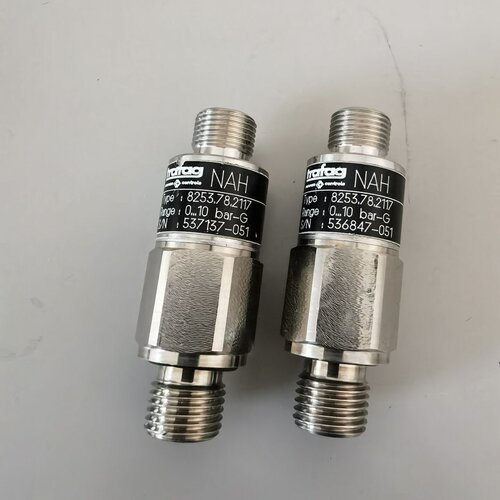 适用于Trafag瑞士进口8253.78.2117压力传感器10bar压力变送器4-