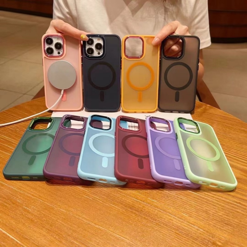 适用苹果16e 16ProMax磨砂磁吸壳15Pro肤感壳13P金属镜头框iPhone14手机壳7Plus 8硬壳XsMax XR亲肤6S保护套
