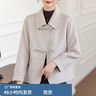 妈妈冬装外套时尚绵羊芼呢上衣小个子中年女人双麵尼春装新款