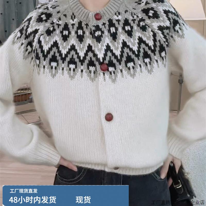 别致气质设计感独特圆领长袖衬衫2025秋冬新款修身高级感上衣女款