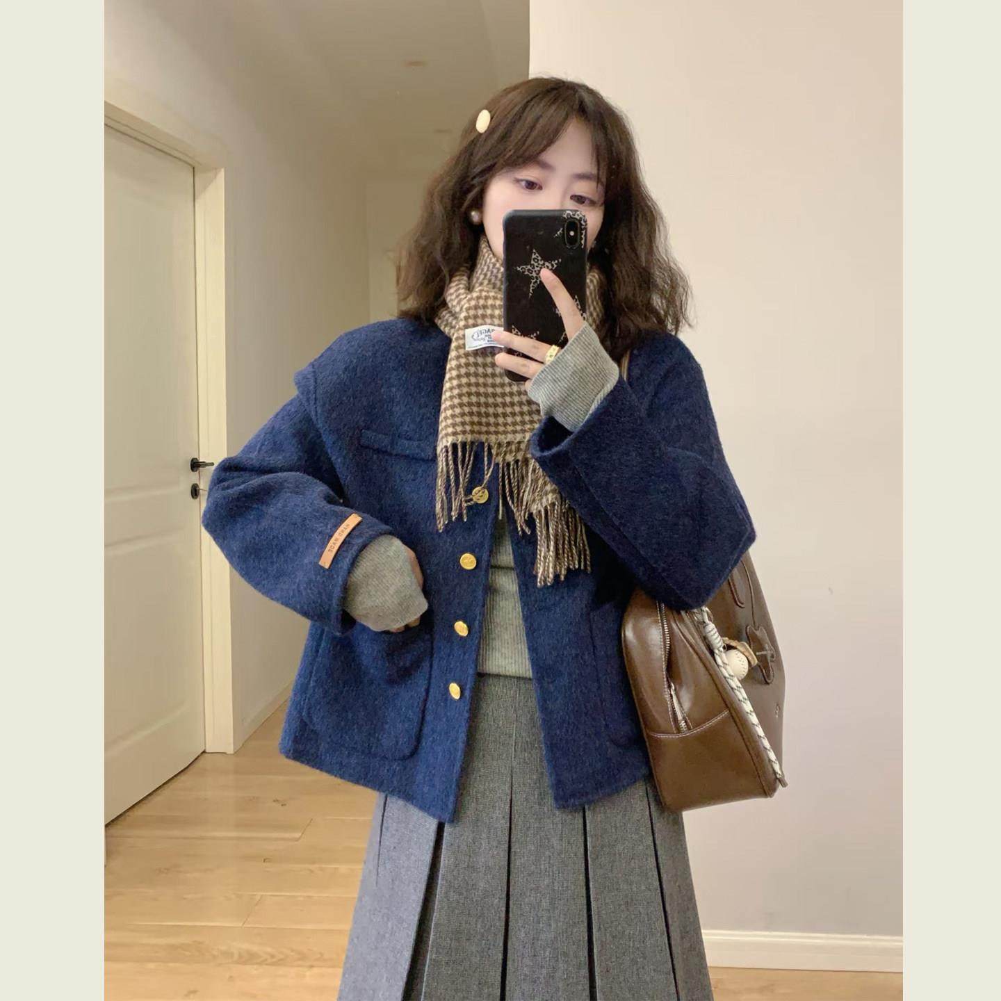 蓝色圆领单排扣毛呢短外套女秋冬季韩版小个子宽松显瘦呢子大衣,运动/瑜伽/健身/球迷用品,广场舞套装,淘宝优惠券,粉丝福利购,淘宝优惠卷