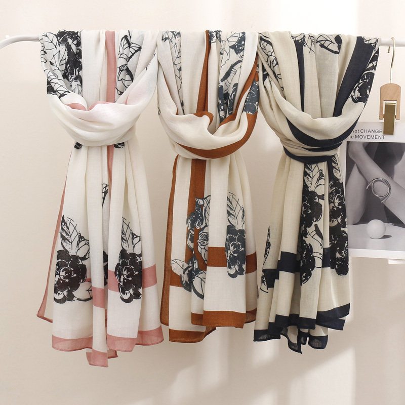 秋水绒系列长巾2024春秋新款棉质手感印花围巾女士护肩颈两用披肩